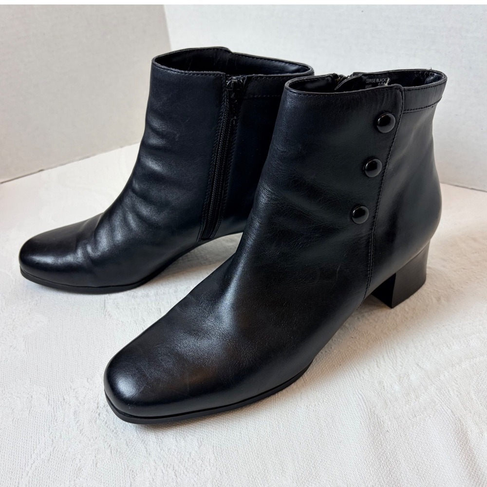 Croft & Barrow Cerise Black Leather Ankle Boots Button Block Heel Size 10M